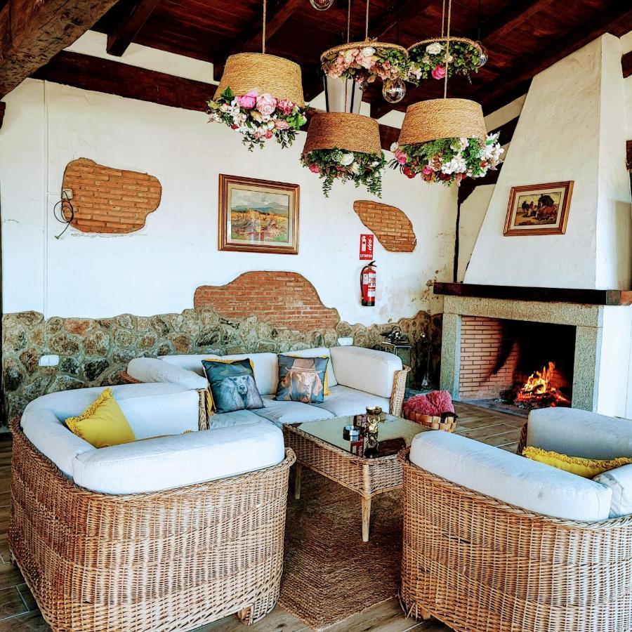 Casa Rural El Canto Del Agua Малпартида де Пласенсия Екстериор снимка